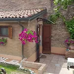 Oasi Bed & Breakfast 4*