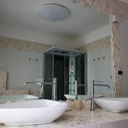 Oasi Bed and Breakfast Φεράρα