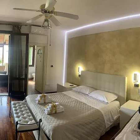 Bed & Breakfast Oasi 4*